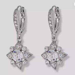 NWOT-Oscar De La Renta Women's Silver Delicate Crystal Drop Earrings